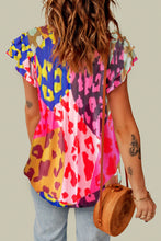 Load image into Gallery viewer, Rose Leopard Flutter Sleeve V Neck Crinkled Blouse