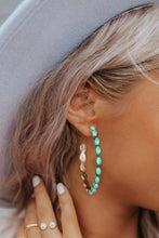 Load image into Gallery viewer, Retro Turquoise Circle C-shaped Earrings