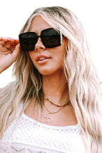 Load image into Gallery viewer, Black Classic Metal Frame Square Sunglasses