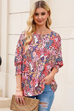 Load image into Gallery viewer, Pink Smocked Wrist Shift Top
