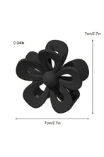 Load image into Gallery viewer, Black Sweet Hollowed Flower Shape Claw Clip
