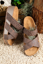 Load image into Gallery viewer, Brown Braided Detail Criss Cross Platform Slippers
