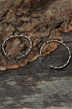 Load image into Gallery viewer, Retro Turquoise Circle C-shaped Earrings
