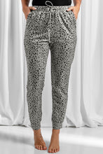 Load image into Gallery viewer, Black Breezy Leopard Joggers
