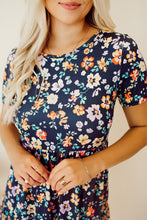 Load image into Gallery viewer, Blue Short Sleeve A-line Floral Dress
