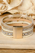 Load image into Gallery viewer, Beige Bohemian Heart Rhinestone Magnetic Buckle Bracelet
